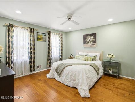 78 Henderson Road Kendall Park NJ 08824