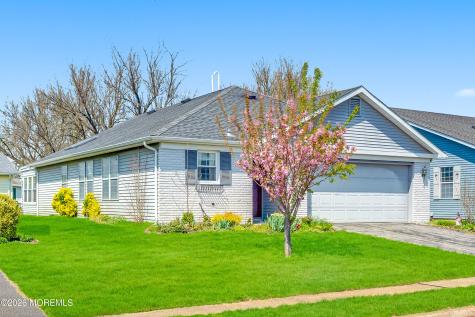 3 Everest Drive N Brick NJ 08724