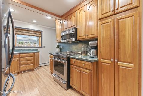 114 Ocean Boulevard Keyport NJ 07735