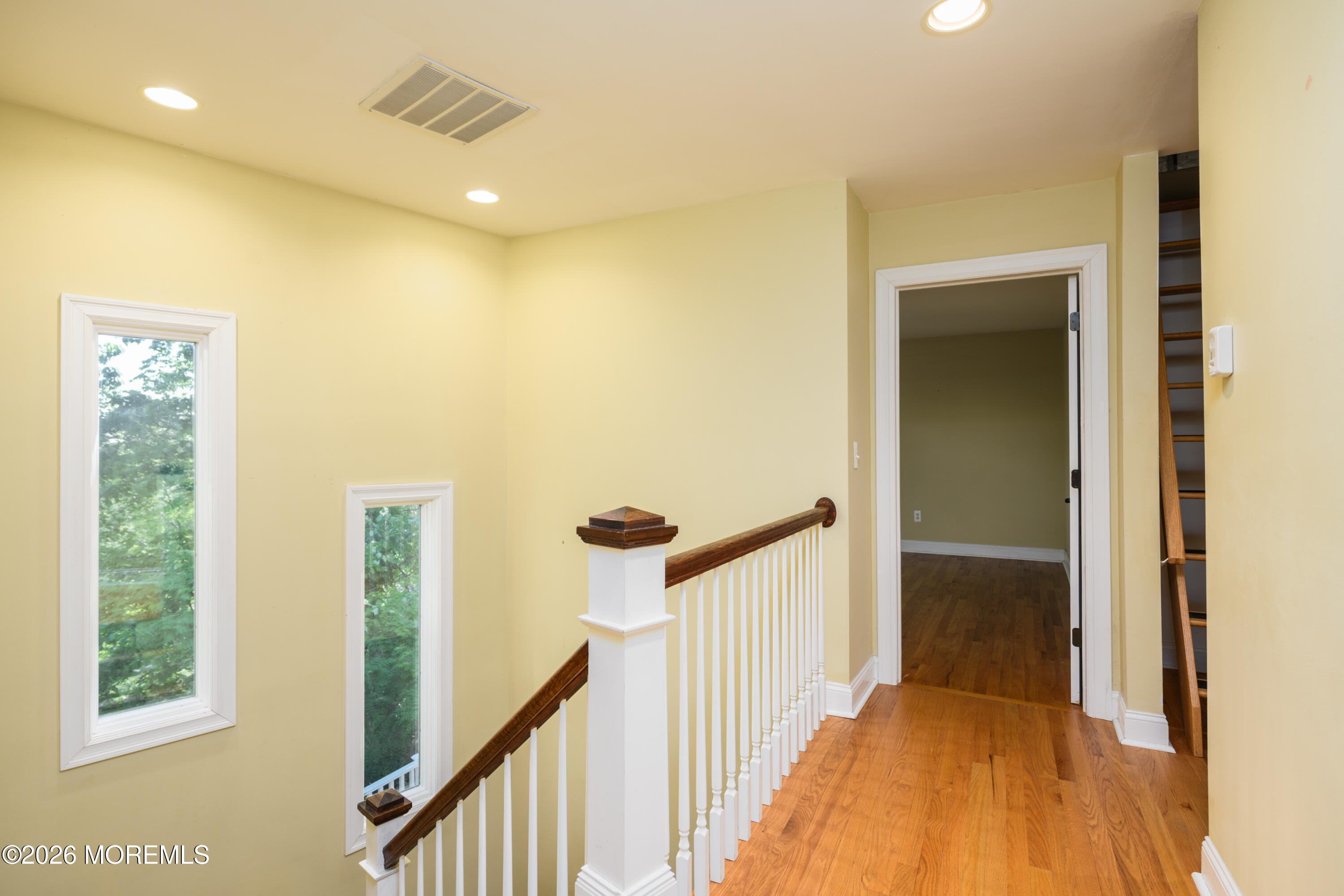 20 Mountain Street Highlands NJ 07732