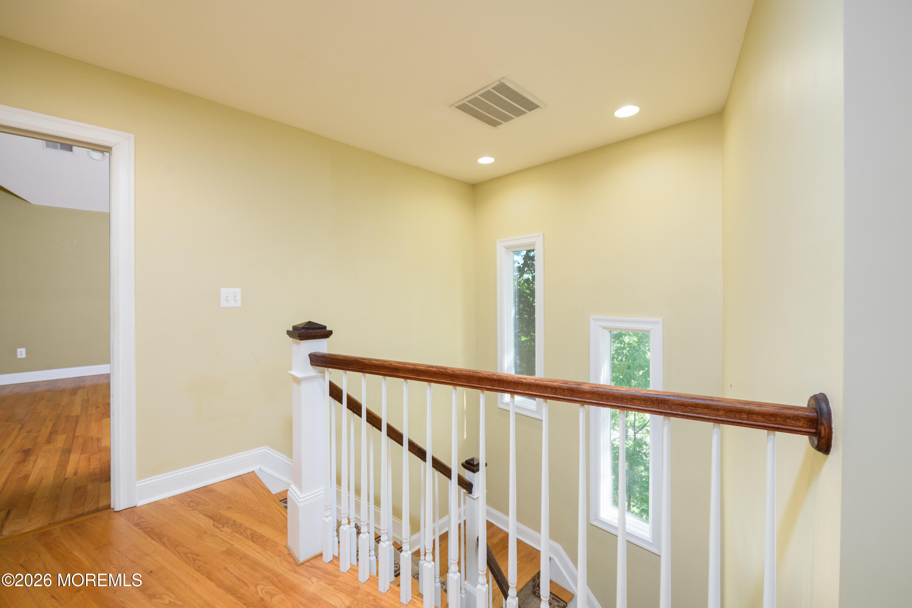 20 Mountain Street Highlands NJ 07732