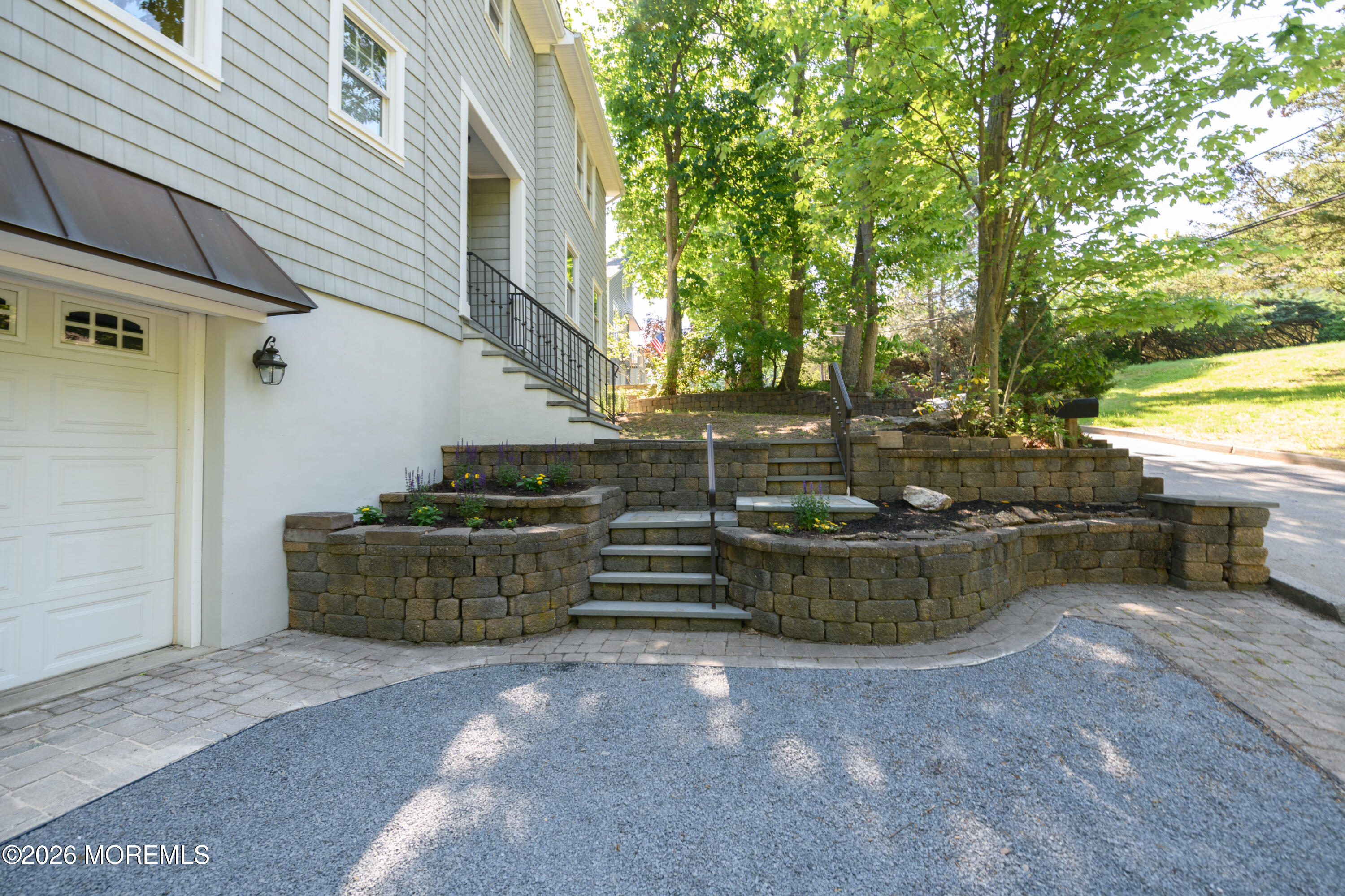 20 Mountain Street Highlands NJ 07732