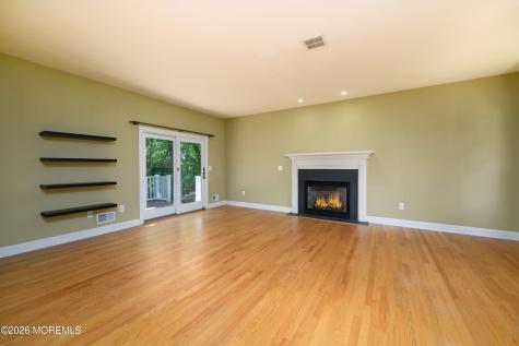 20 Mountain Street Highlands NJ 07732
