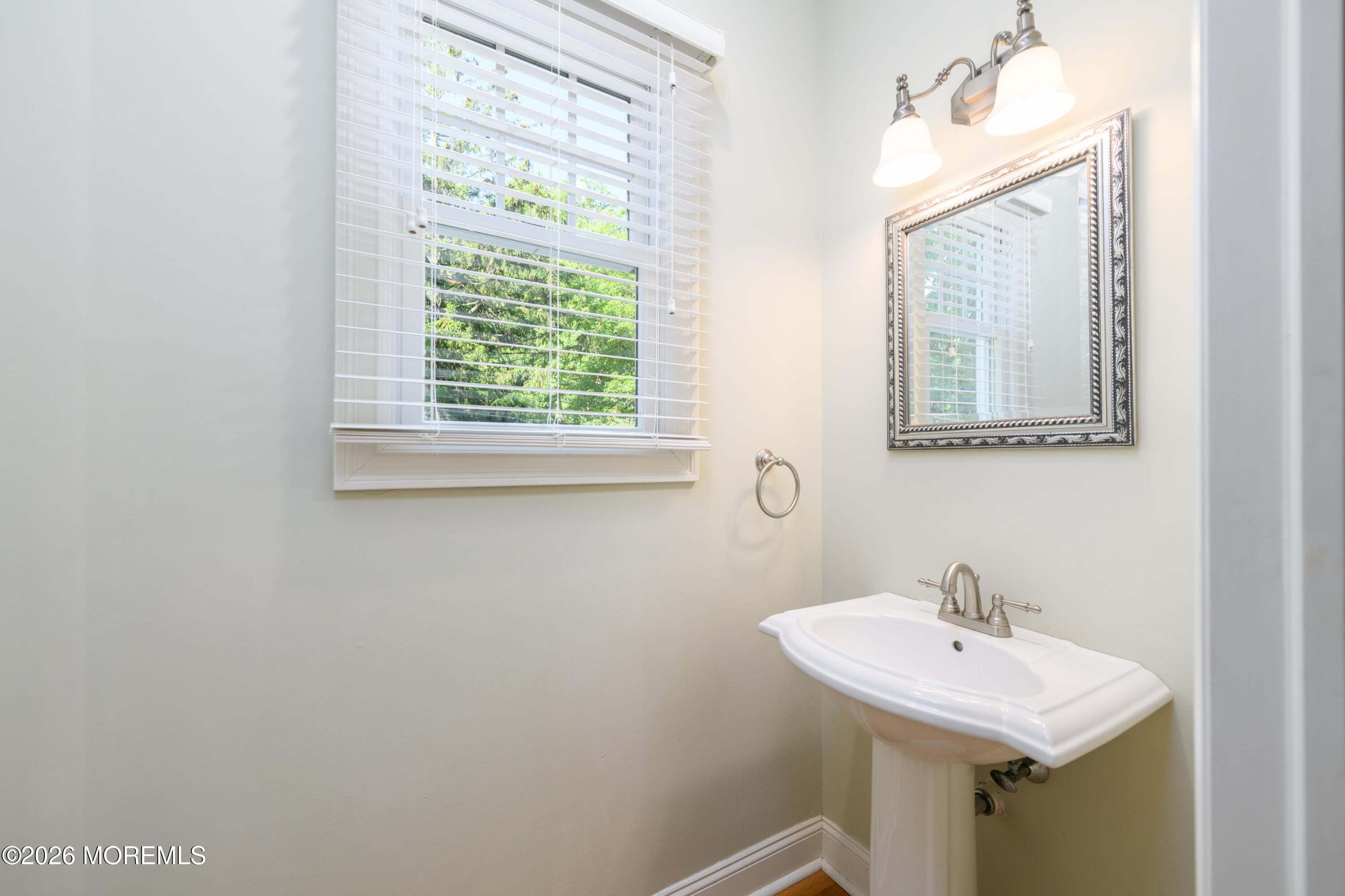 20 Mountain Street Highlands NJ 07732