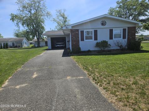 5 Spenser Court Brick NJ 08724