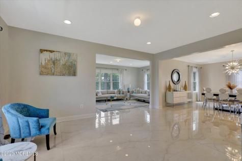 1 Country Club Drive Deal NJ 07723