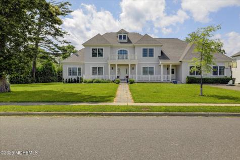 1 Country Club Drive Deal NJ 07723