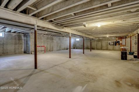1 Country Club Drive Deal NJ 07723