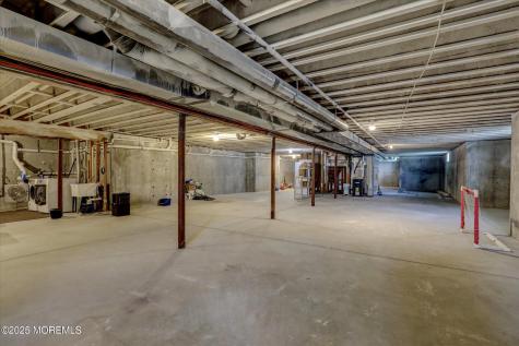 1 Country Club Drive Deal NJ 07723