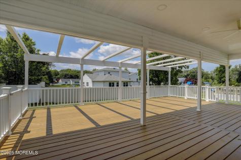 1 Country Club Drive Deal NJ 07723