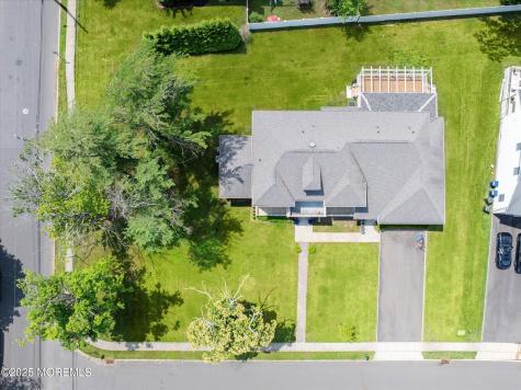 1 Country Club Drive Deal NJ 07723