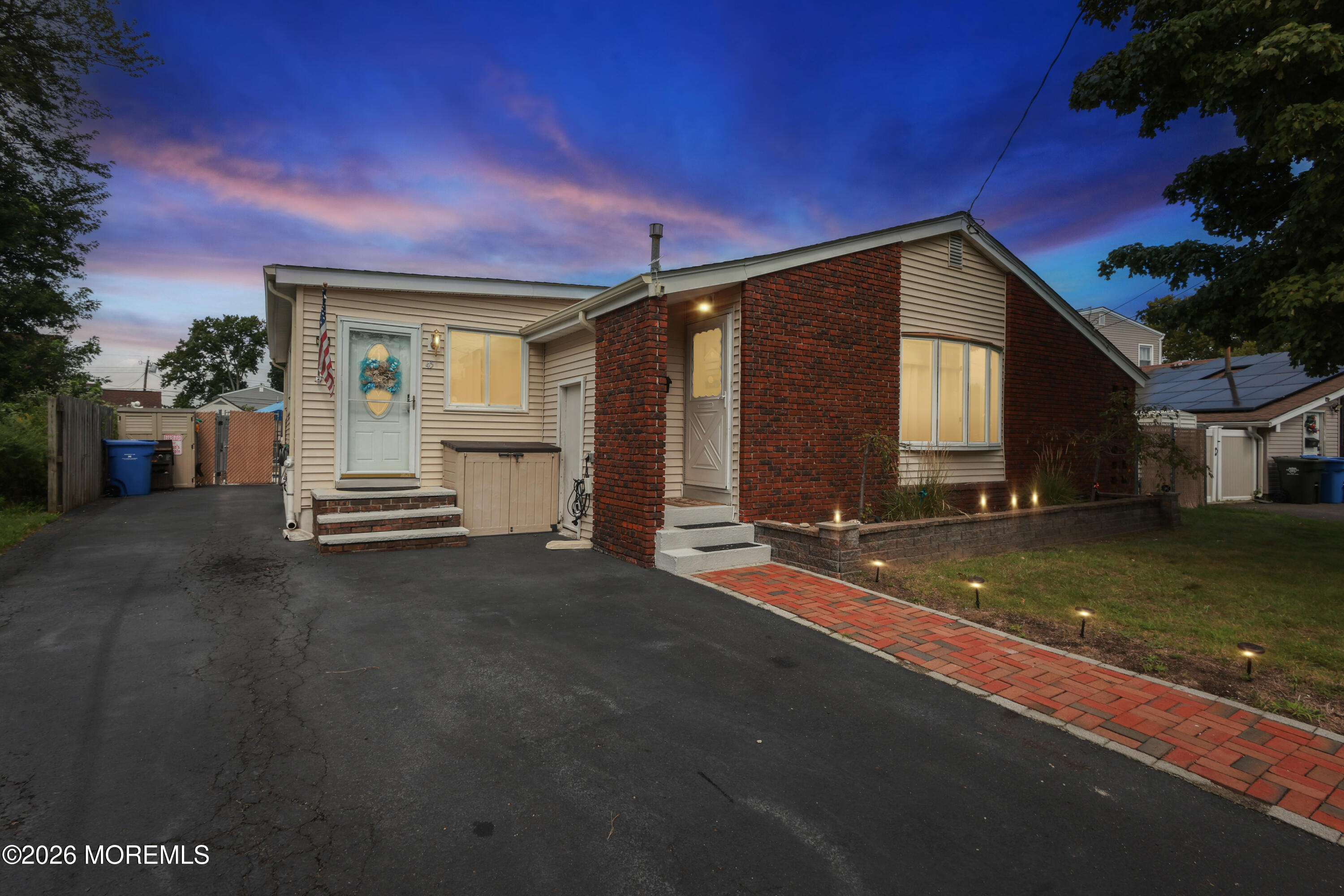 45 Woodshore W Old Bridge NJ 08857