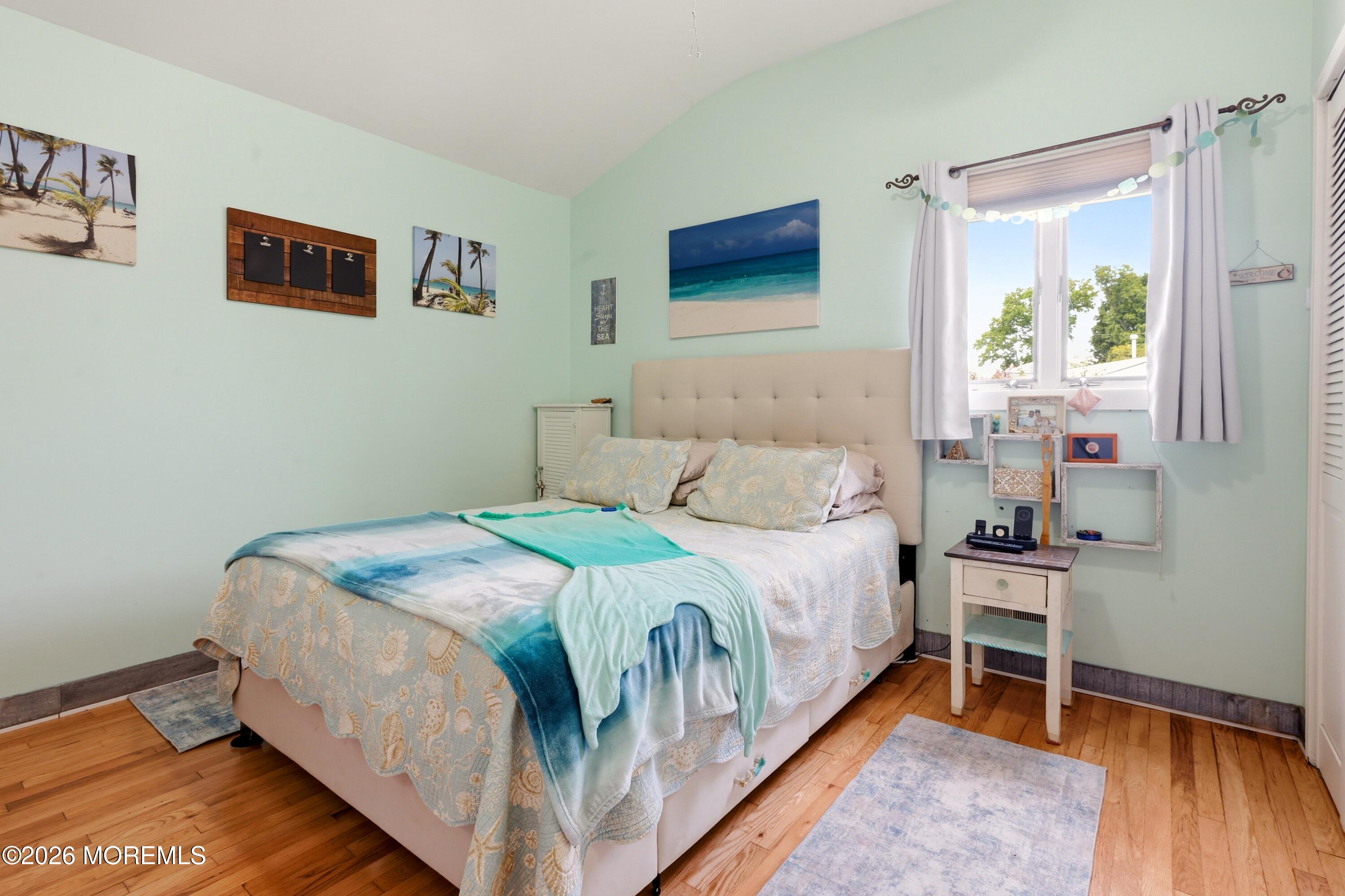 45 Woodshore W Old Bridge NJ 08857
