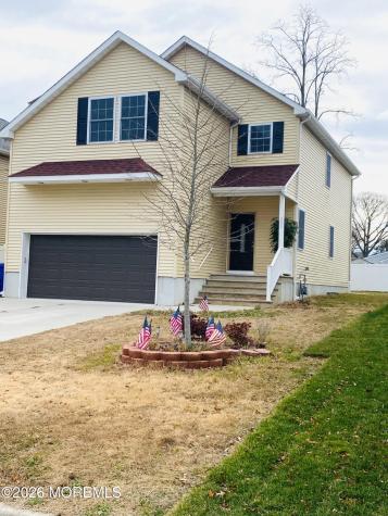 203 Longfellow Avenue Toms River NJ 08753
