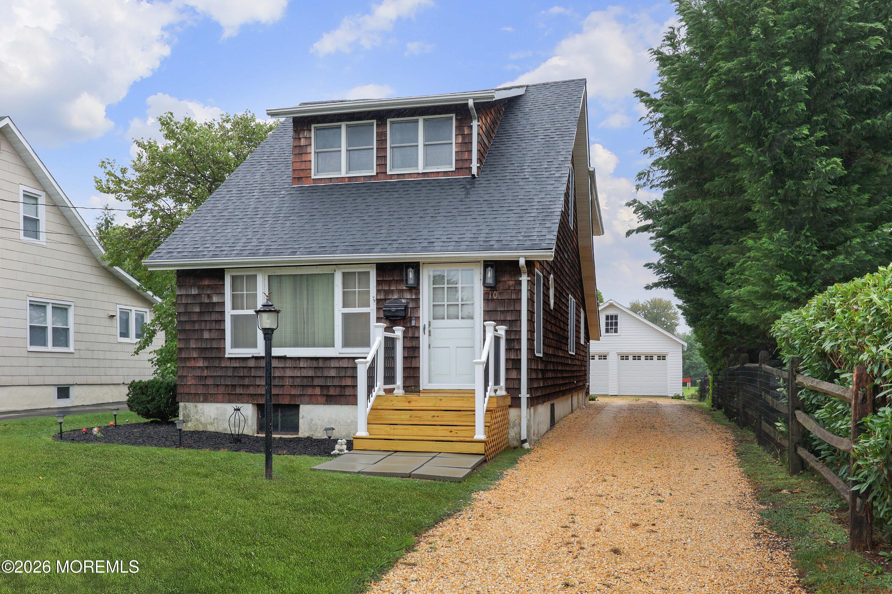 10 Broadway Belford NJ 07718