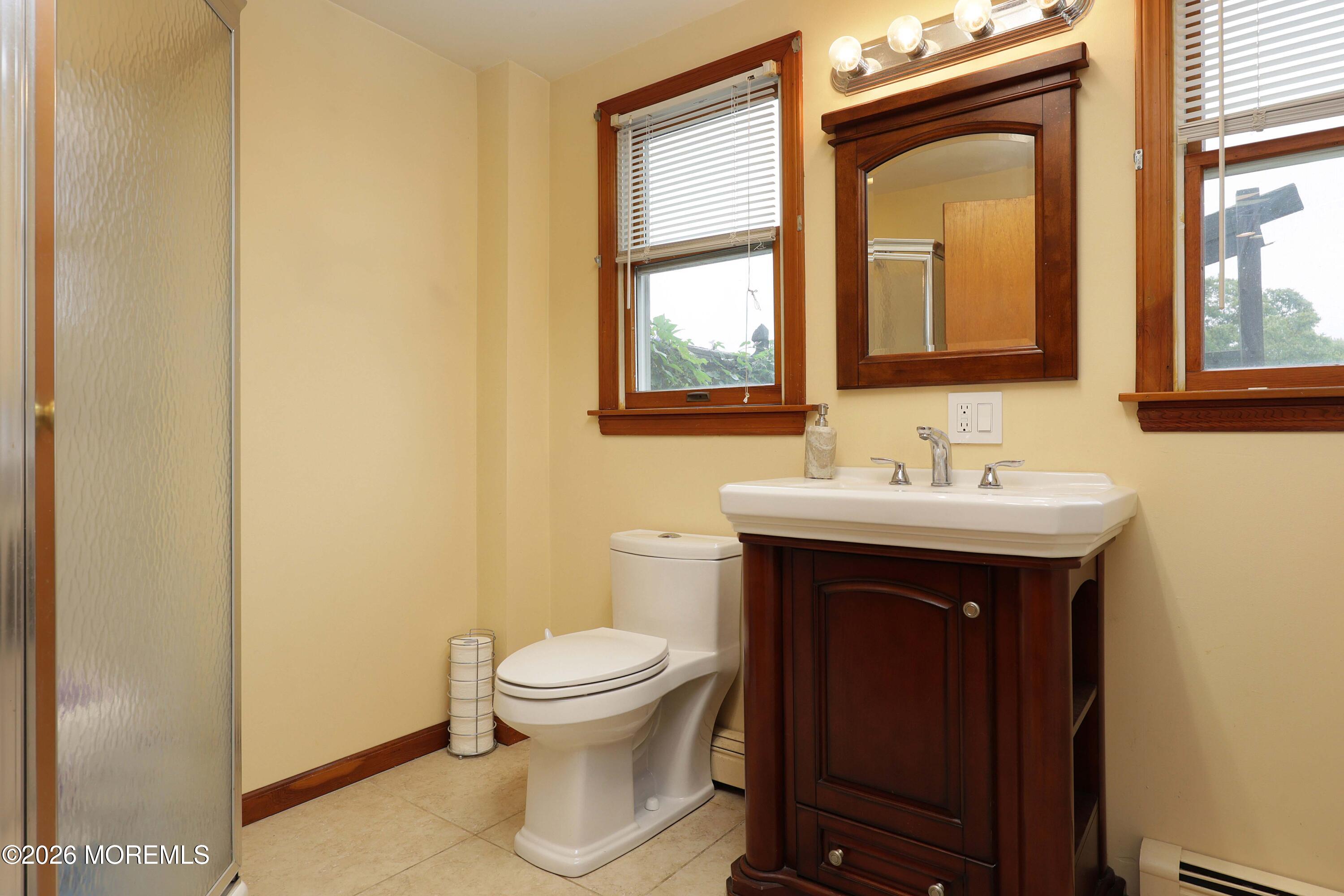 10 Broadway Belford NJ 07718