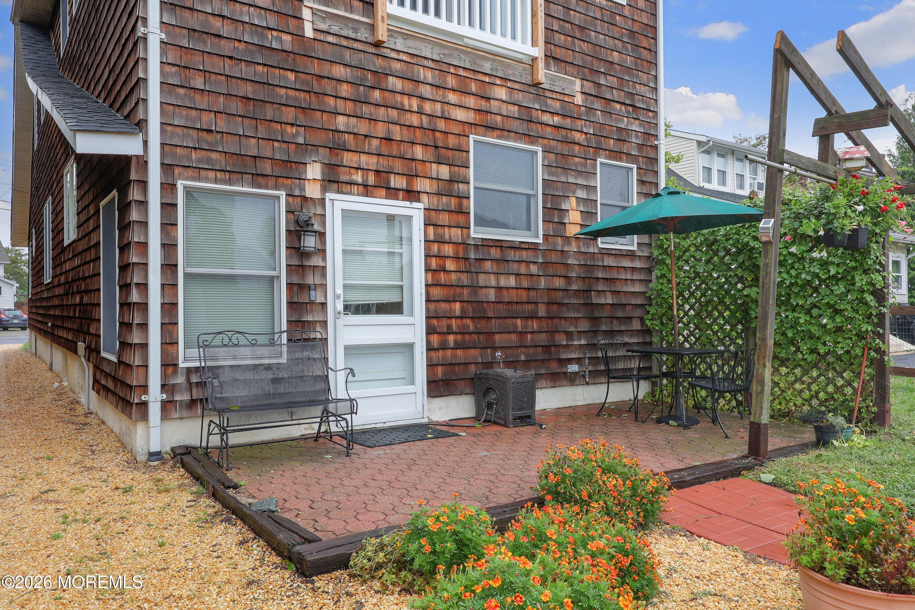 10 Broadway Belford NJ 07718