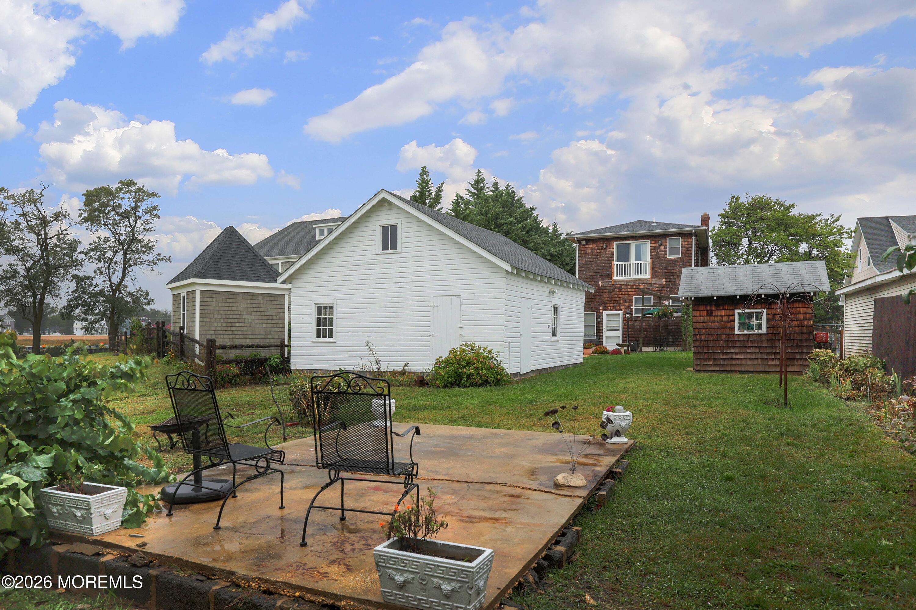 10 Broadway Belford NJ 07718