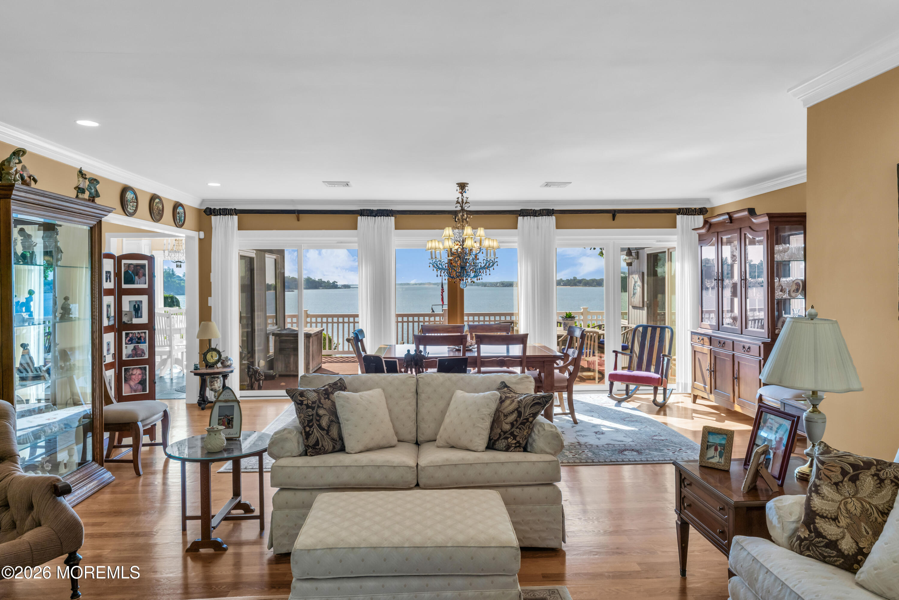 31 Cranmoor Drive Toms River NJ 08753