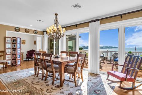 31 Cranmoor Drive Toms River NJ 08753