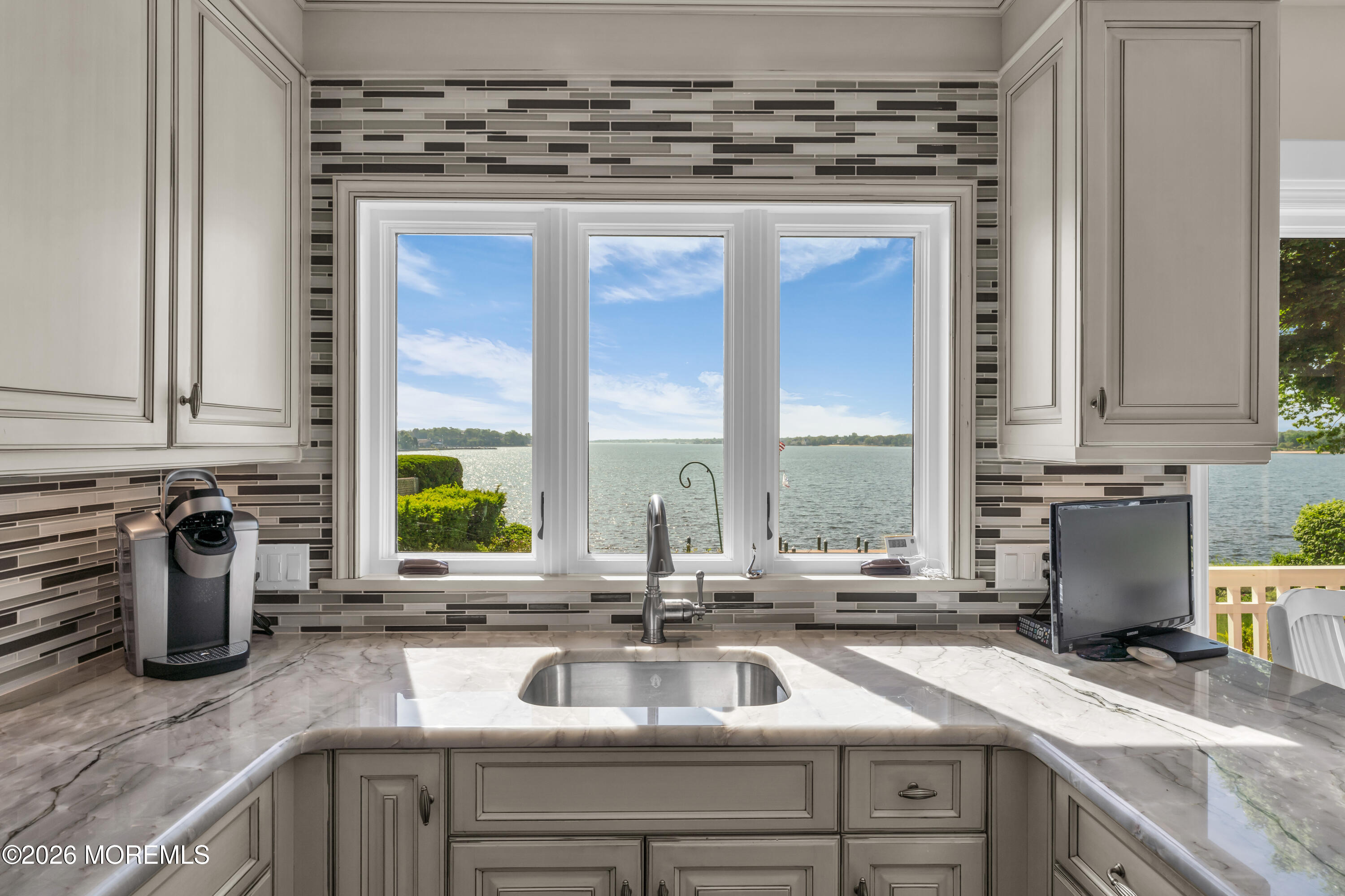 31 Cranmoor Drive Toms River NJ 08753