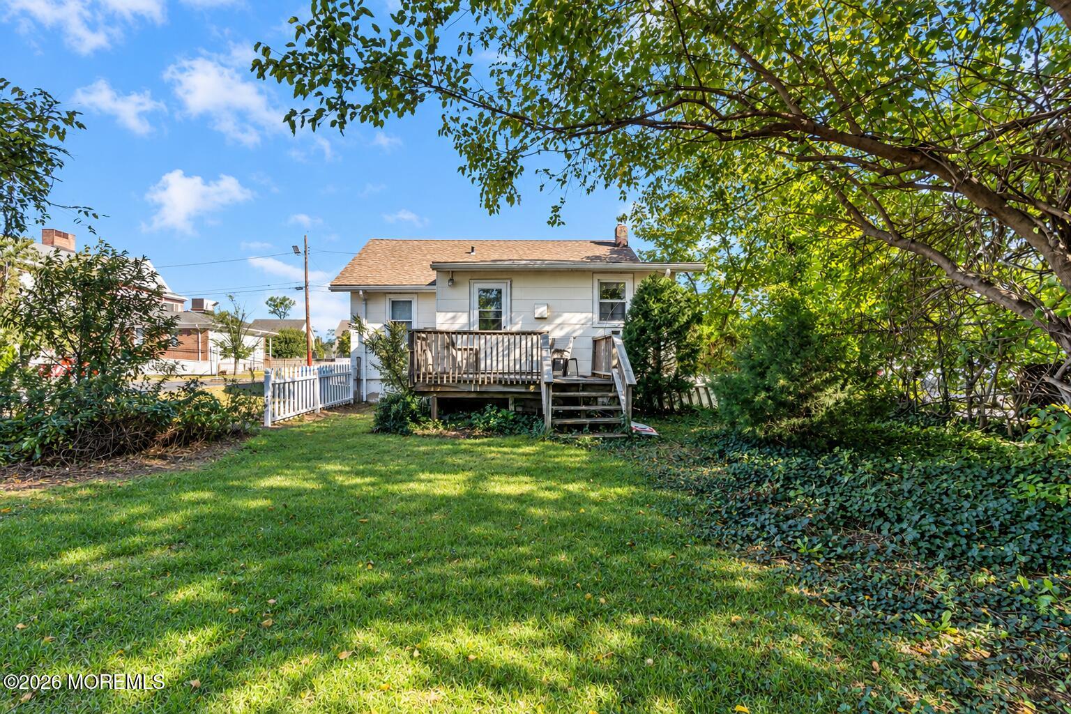 54 Edward Avenue Belford NJ 07718