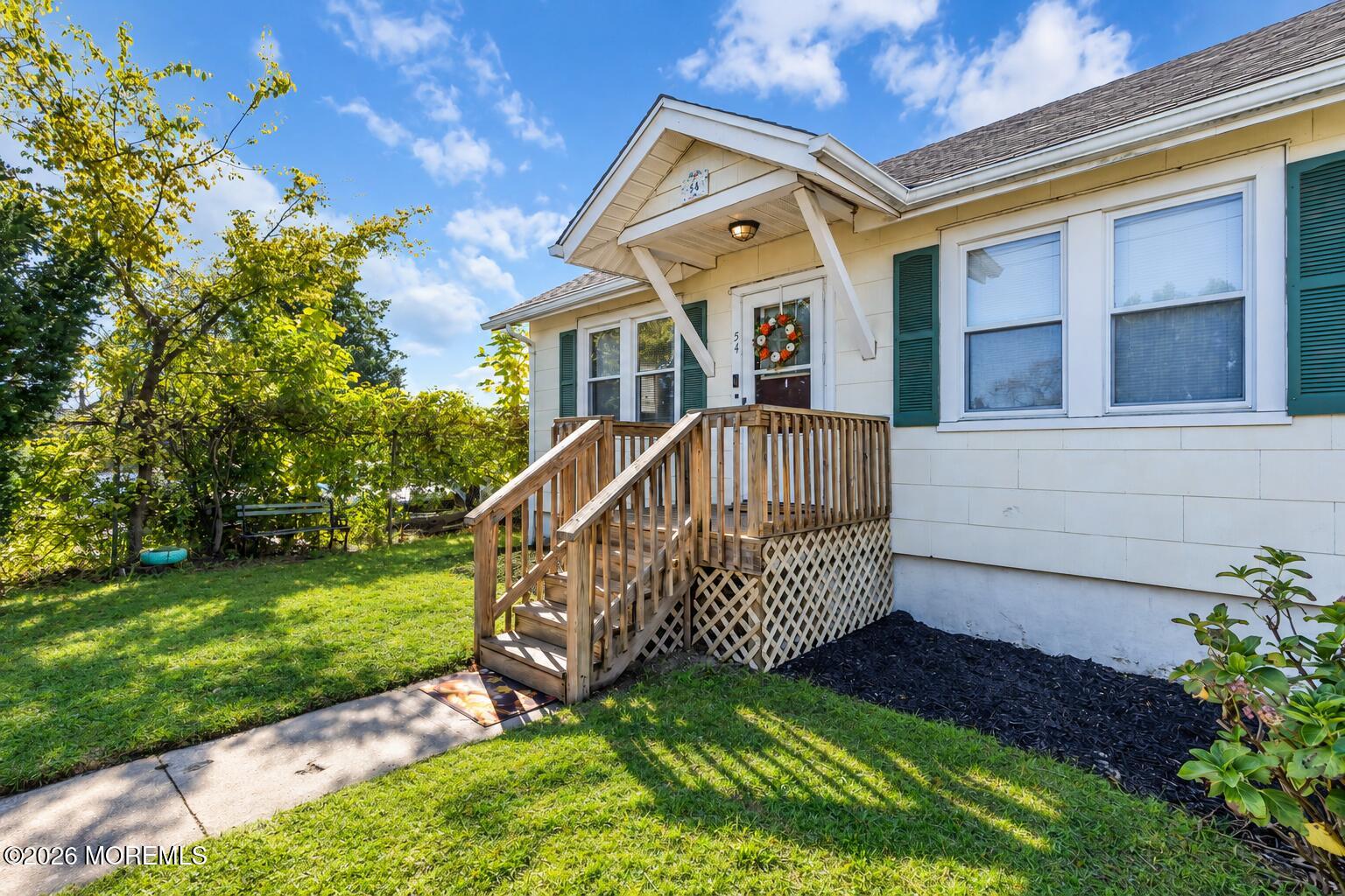 54 Edward Avenue Belford NJ 07718