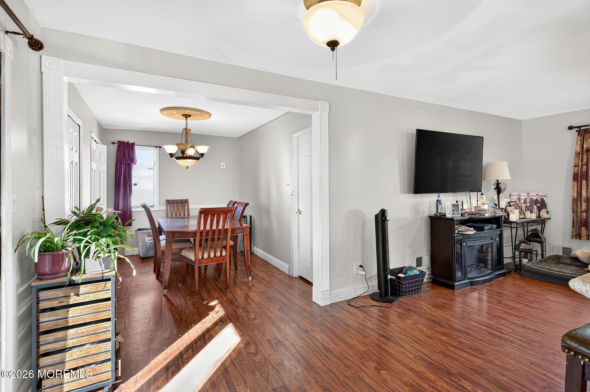 8 Steven Place Jackson NJ 08527