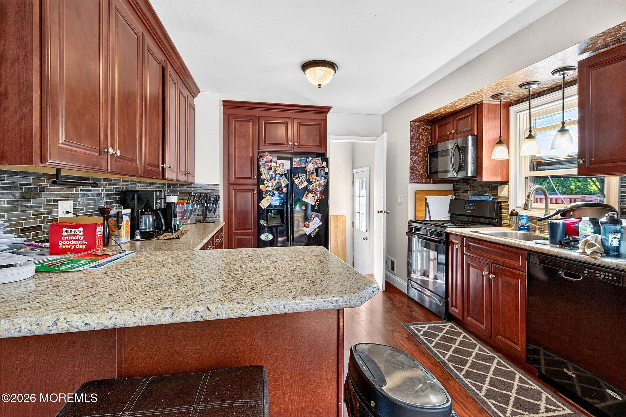8 Steven Place Jackson NJ 08527
