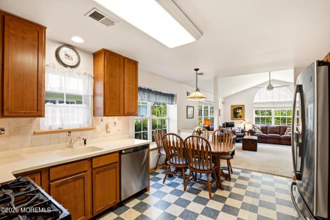 47 Rosewood Drive Lakewood NJ 08701