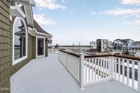 10 Imbrie Place Sea Bright NJ 07760