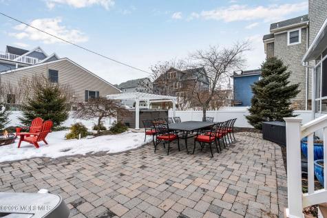 10 Imbrie Place Sea Bright NJ 07760