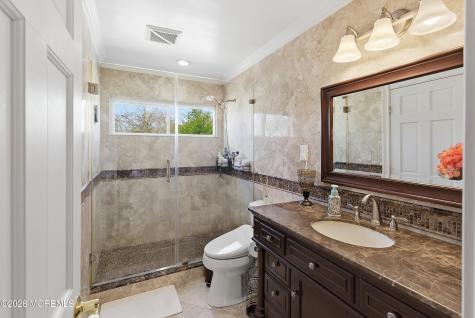 20 Cambridge Drive Jackson NJ 08527