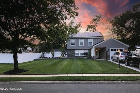 20 Cambridge Drive Jackson NJ 08527