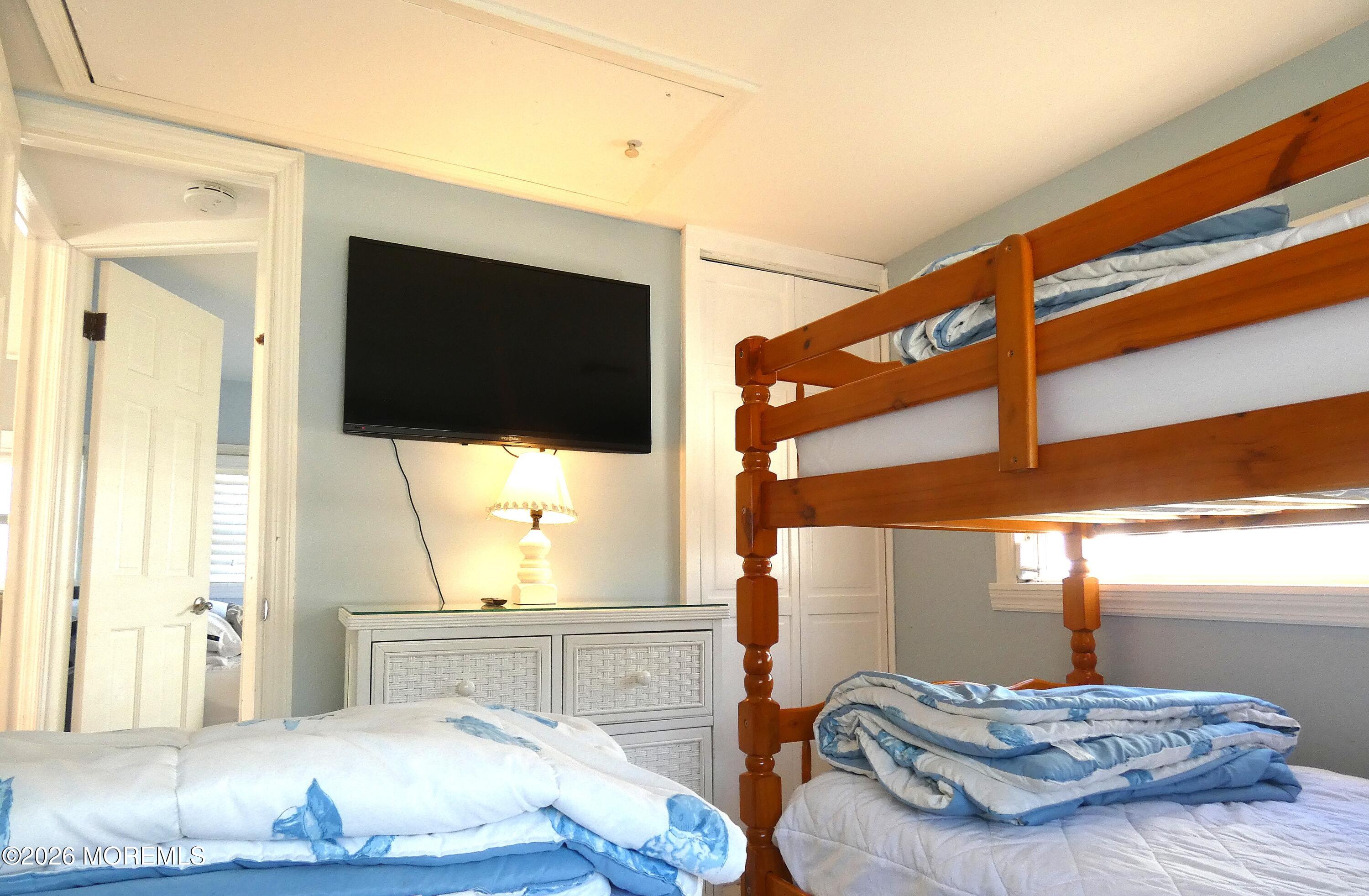 24 E Chadwick Way Lavallette NJ 08735