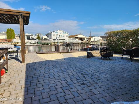 14 W Thames Road Little Egg Harbor NJ 08087