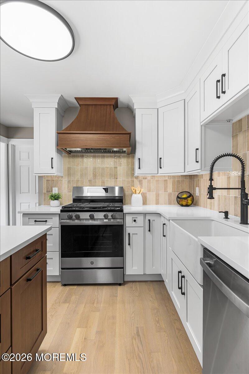 1078 Treasure Avenue Manahawkin NJ 08050