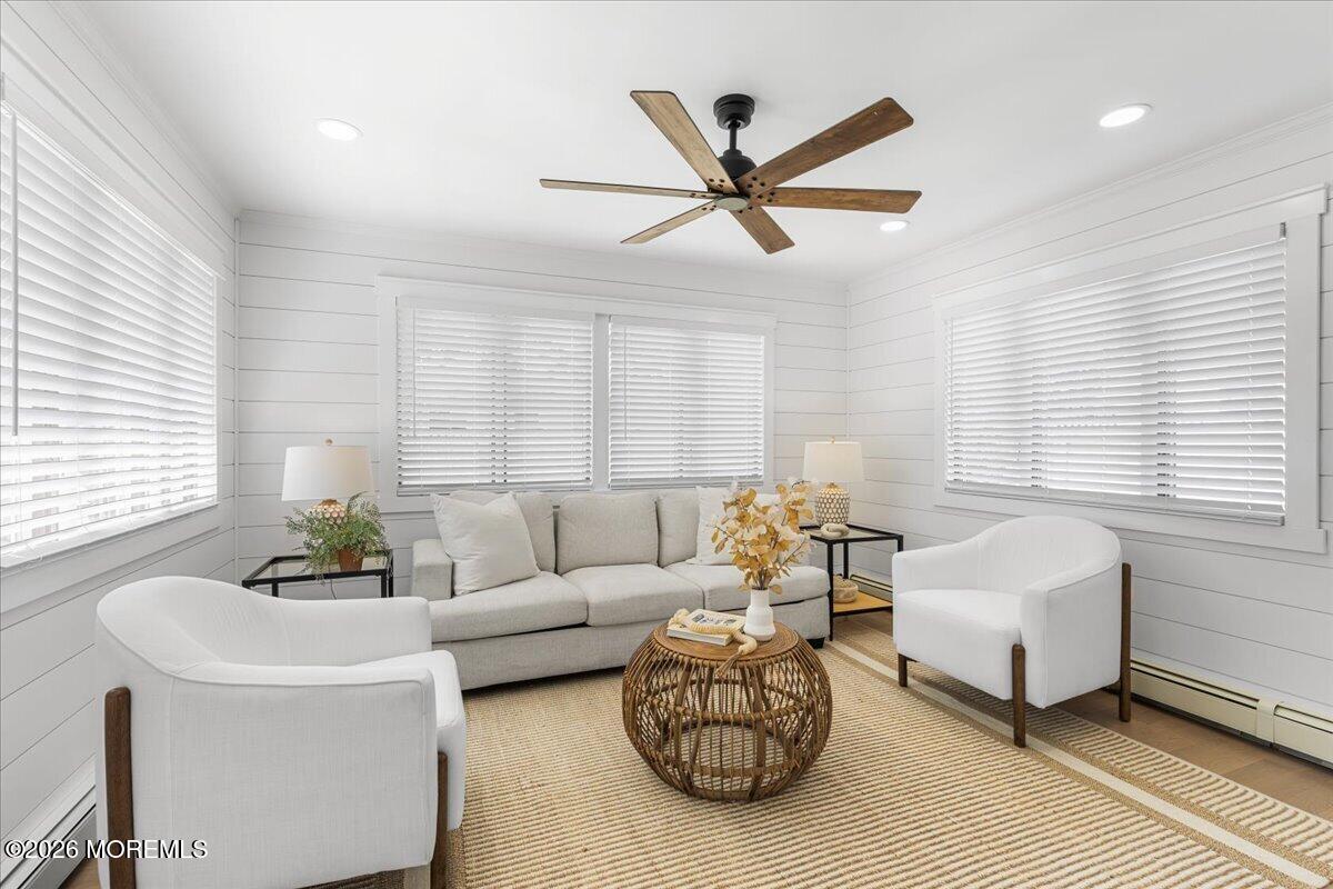 1078 Treasure Avenue Manahawkin NJ 08050