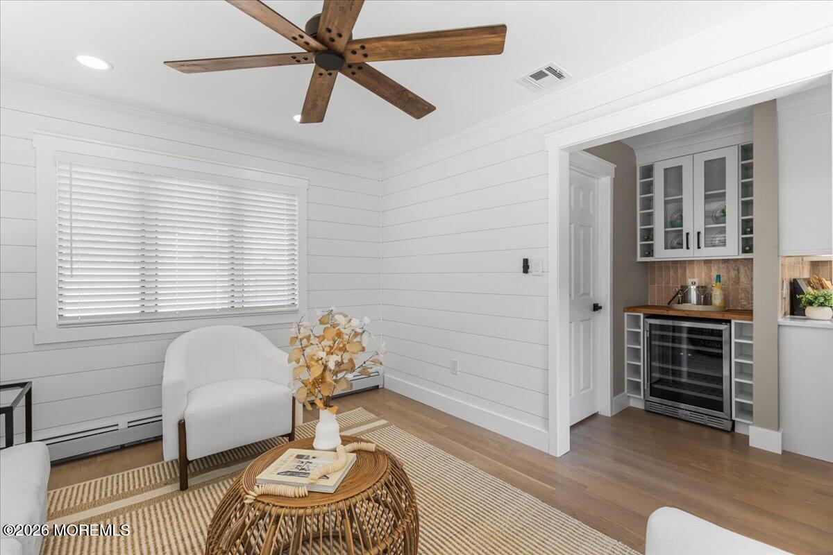 1078 Treasure Avenue Manahawkin NJ 08050