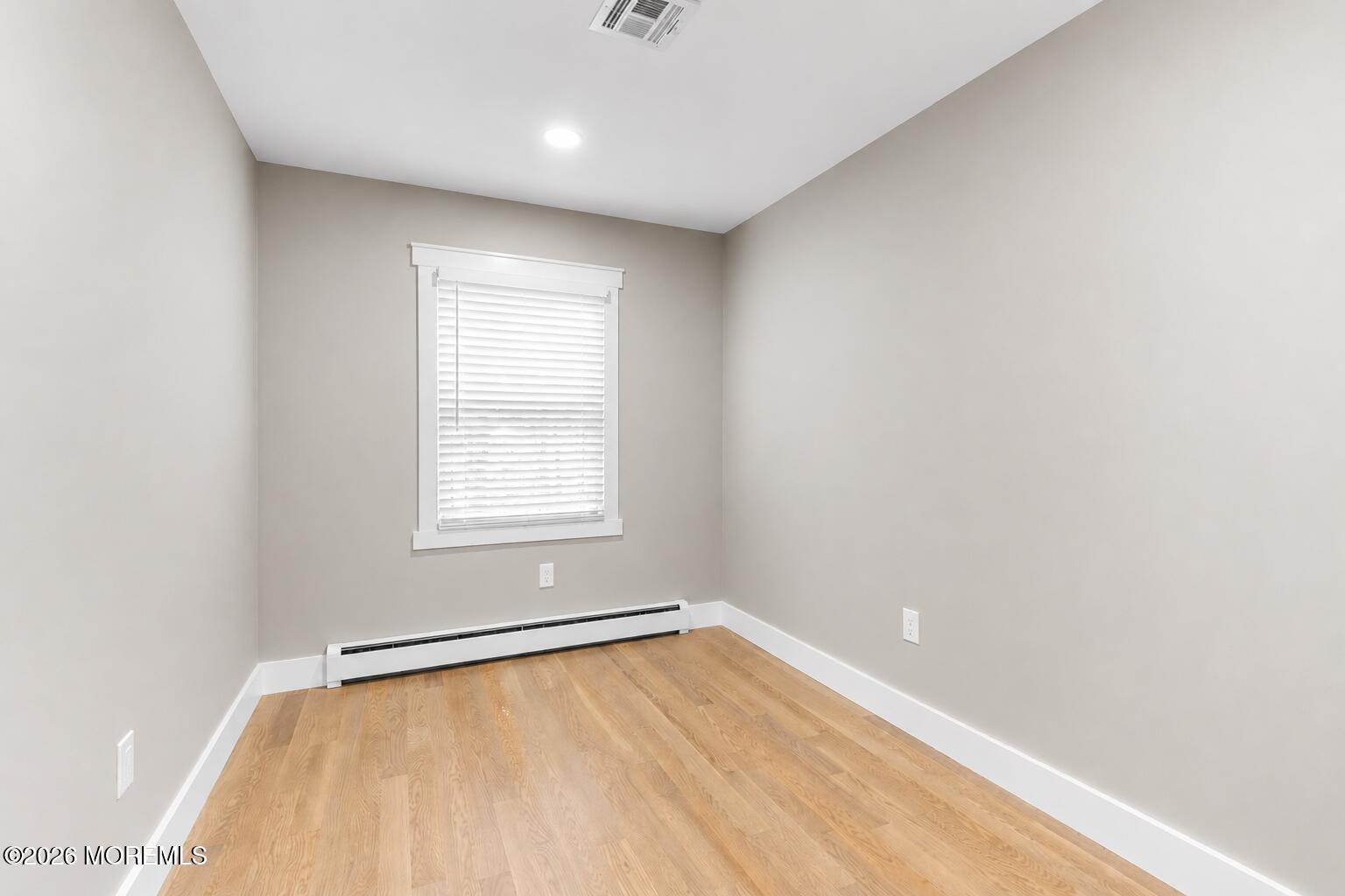 1078 Treasure Avenue Manahawkin NJ 08050