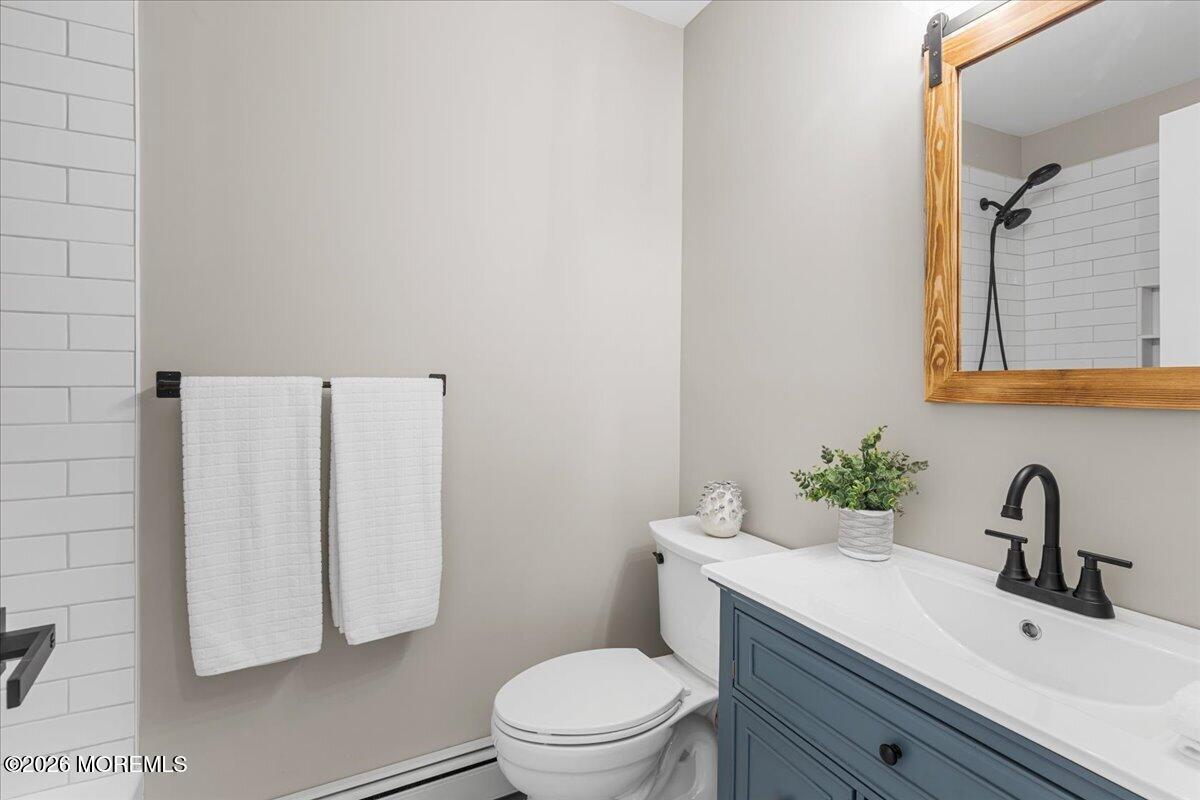 1078 Treasure Avenue Manahawkin NJ 08050