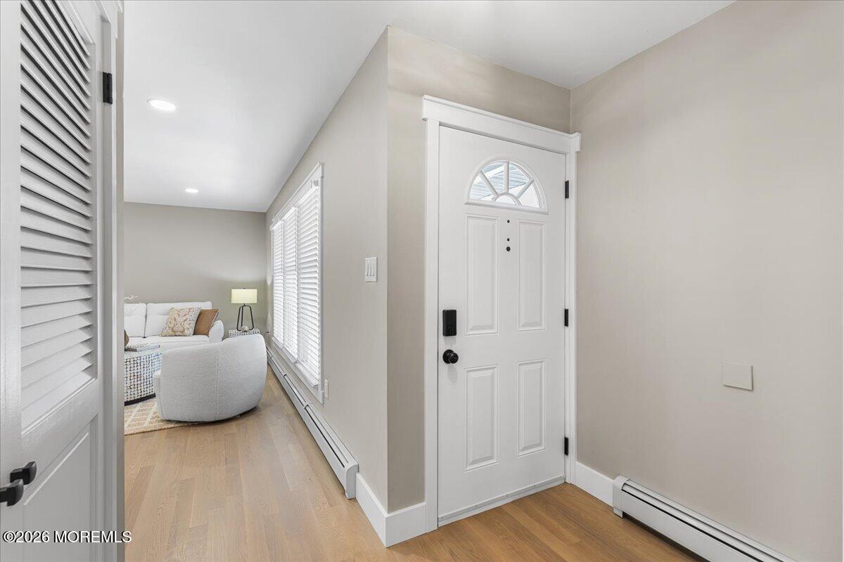1078 Treasure Avenue Manahawkin NJ 08050