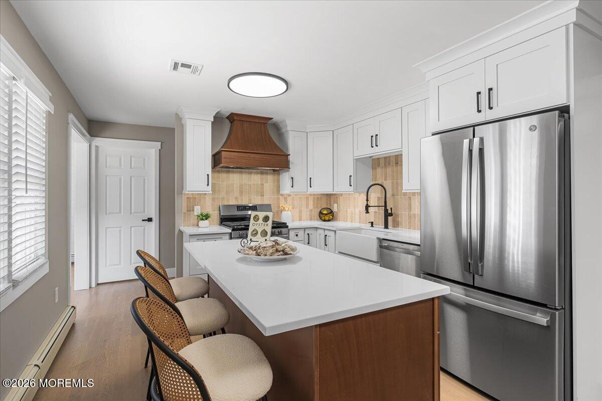1078 Treasure Avenue Manahawkin NJ 08050