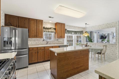 62 Ivy Hill Road Lakewood NJ 08701