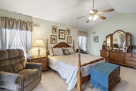 62 Ivy Hill Road Lakewood NJ 08701