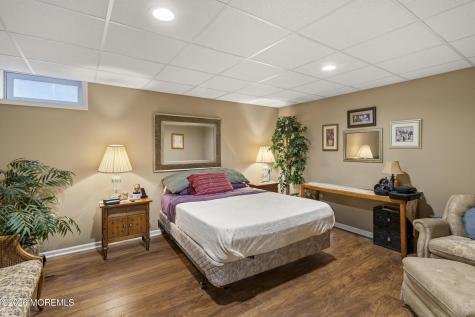62 Ivy Hill Road Lakewood NJ 08701