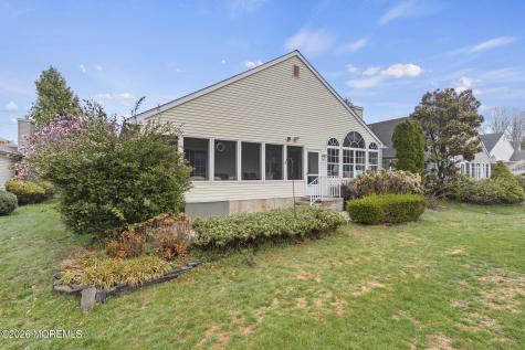 62 Ivy Hill Road Lakewood NJ 08701