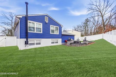 19 Silversmith Court Howell NJ 07731