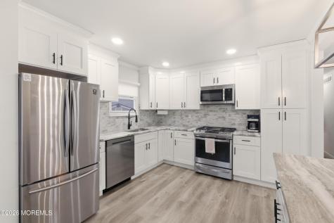 19 Silversmith Court Howell NJ 07731