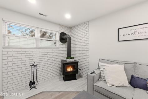 19 Silversmith Court Howell NJ 07731